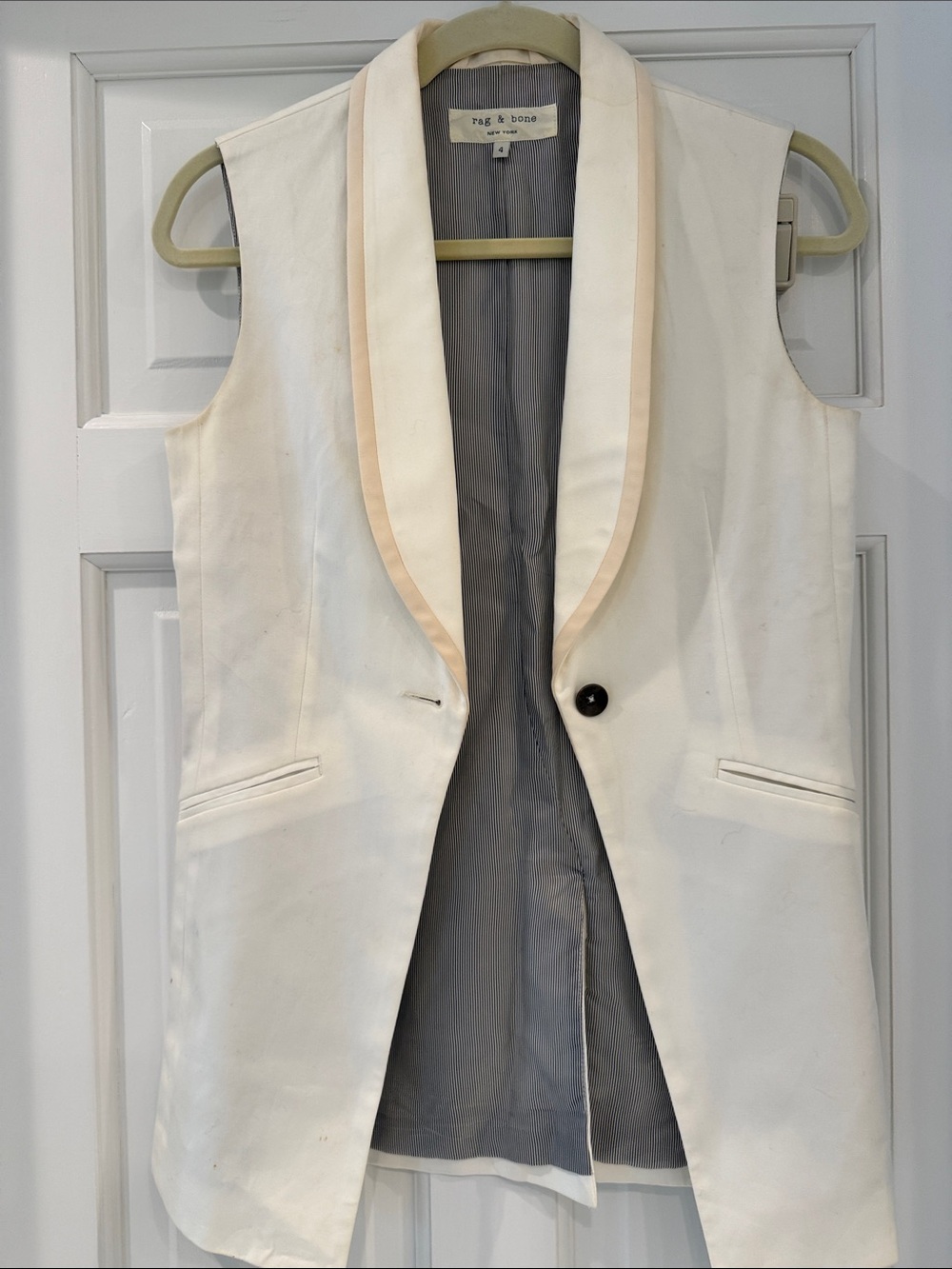 rag & bone Cream Sleeveless Shawl Collar Blazer with Beige Trim